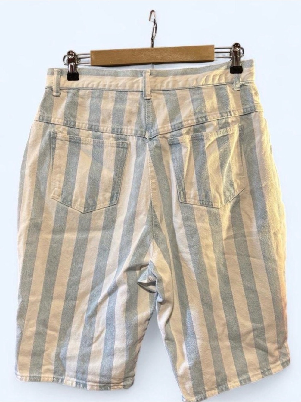Vintage 90s Baggy Mom Denim Shorts Sz 16 Baby Blue Striped High Waist Venezia - Picture 2 of 5